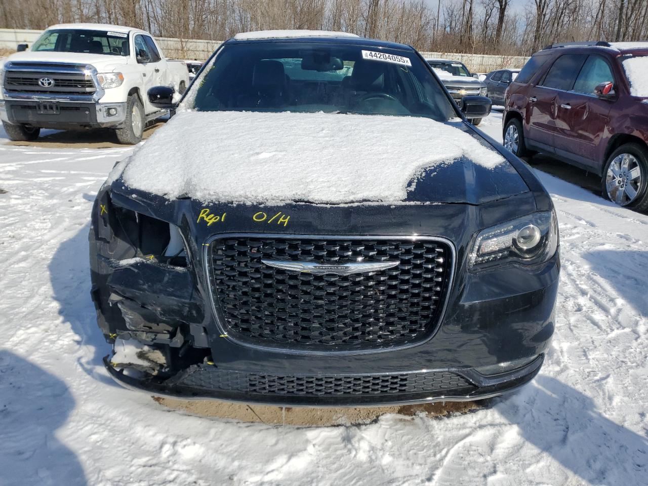 2016 Chrysler 300 - Image 5