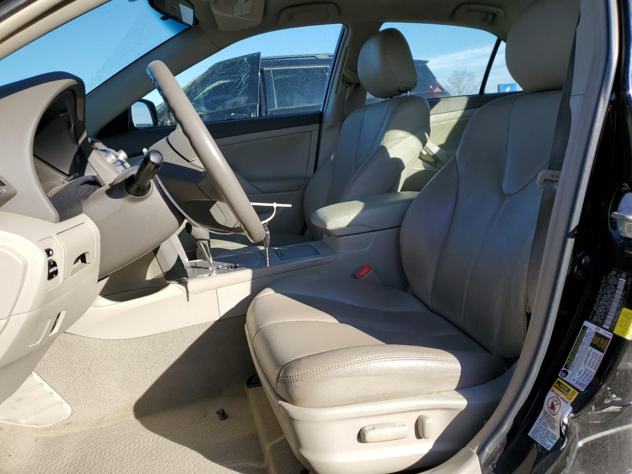 2011 Toyota Camry - Image 7