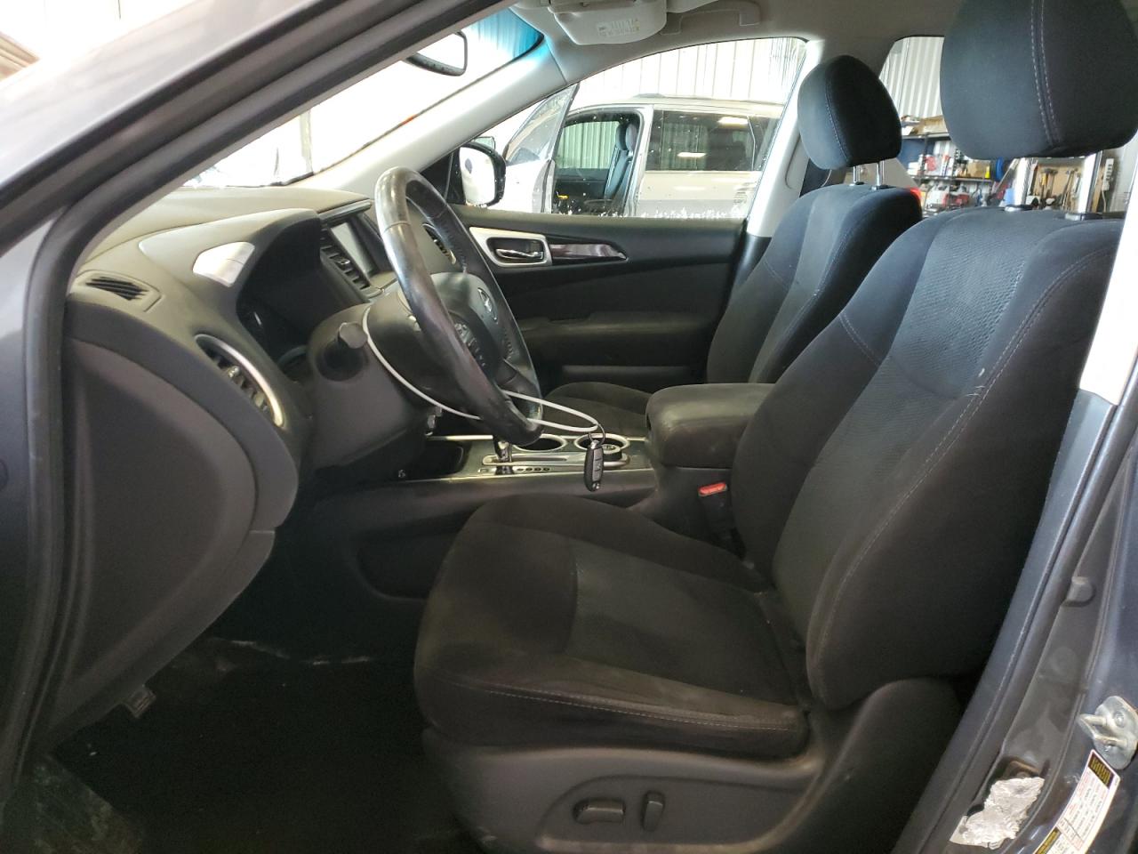 2015 Nissan Pathfinder - Image 7