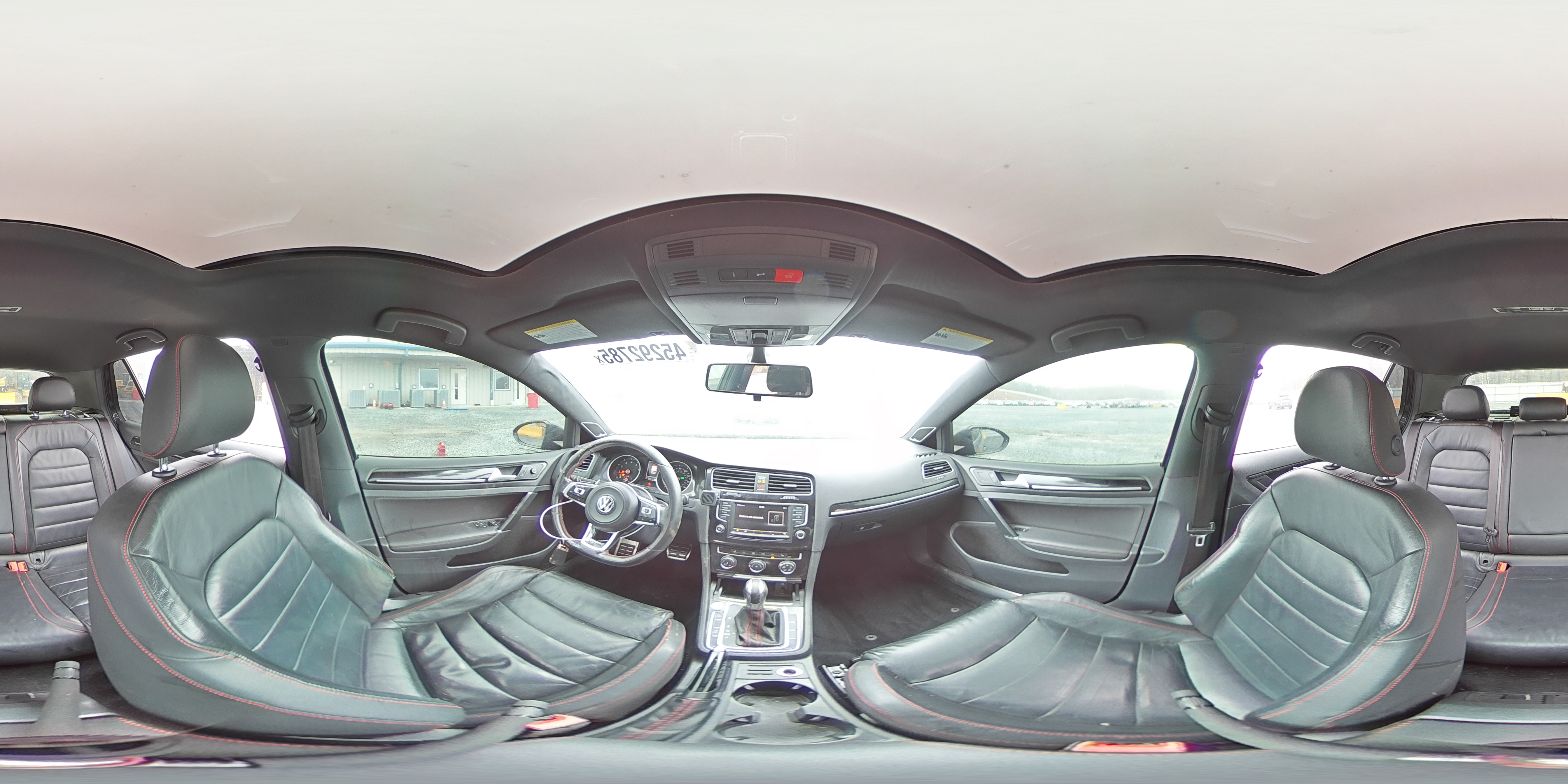 2016 Volkswagen GTI - Image 12