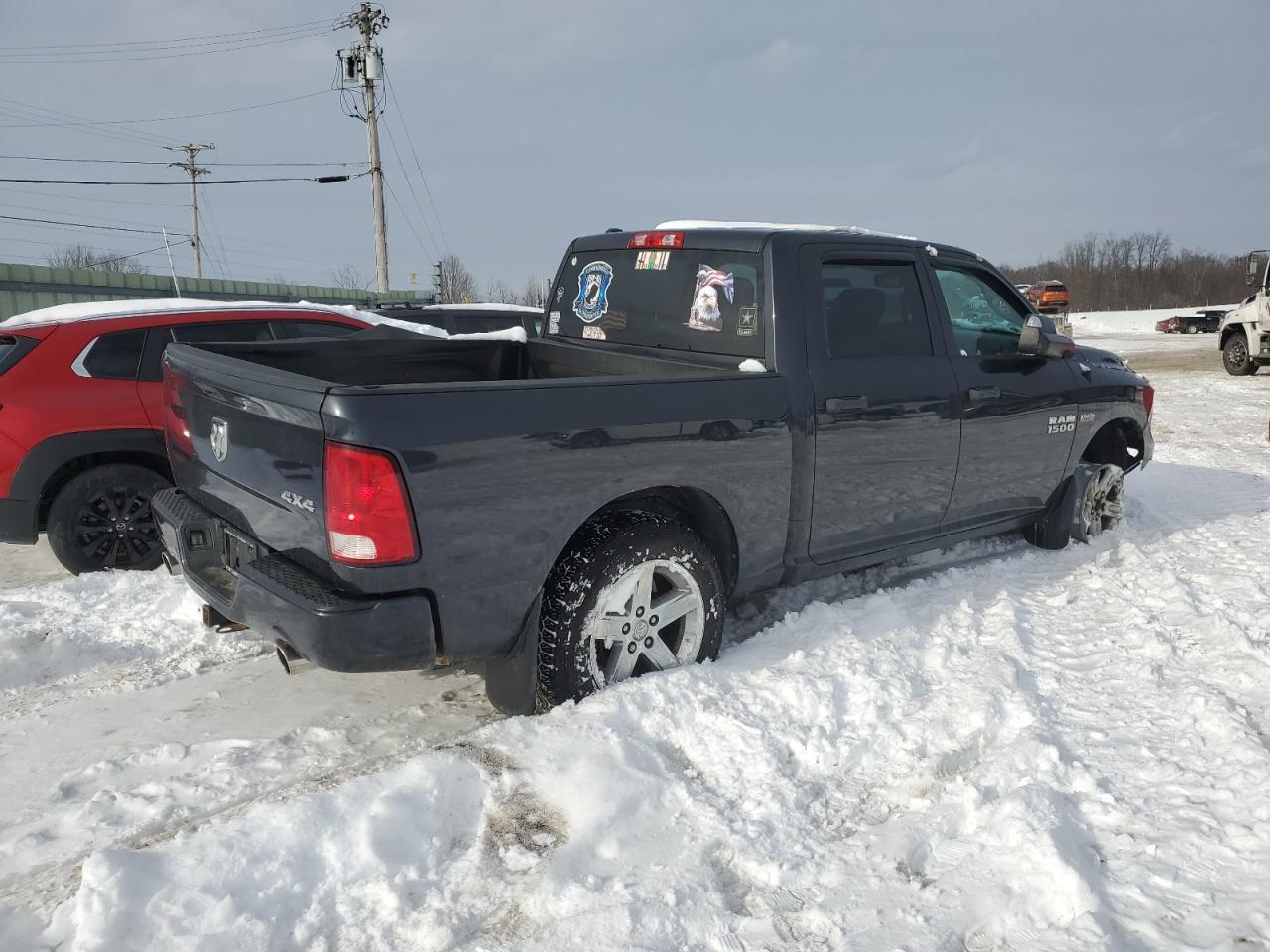 2015 RAM 1500 - Image 3