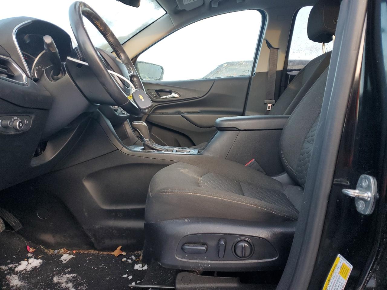 2020 Chevrolet Equinox - Image 7