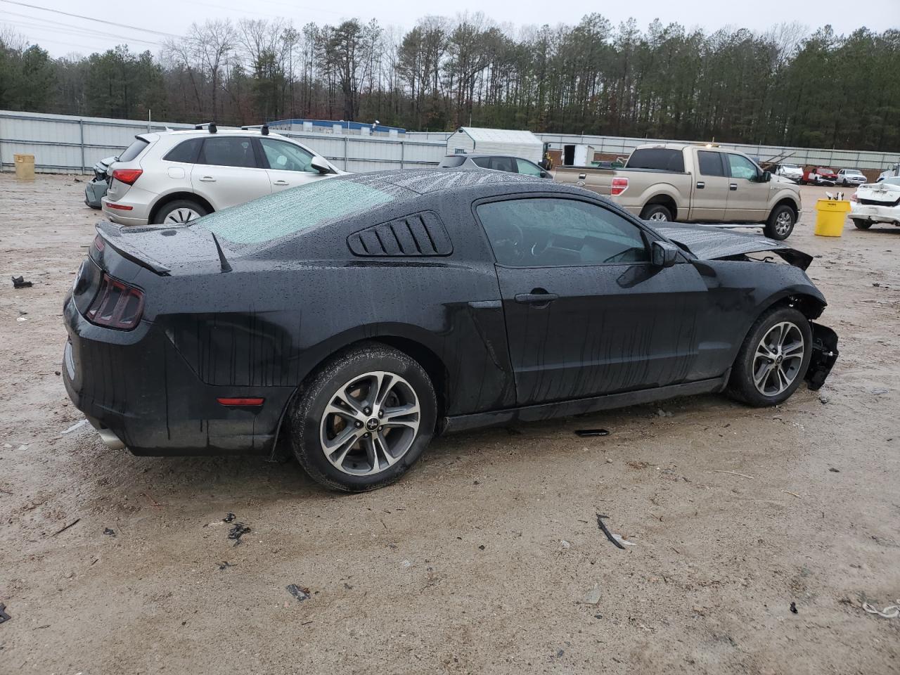 2013 Ford Mustang - Image 3