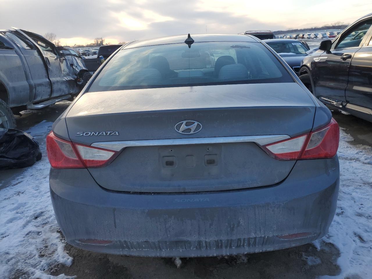 2013 Hyundai Sonata - Image 6