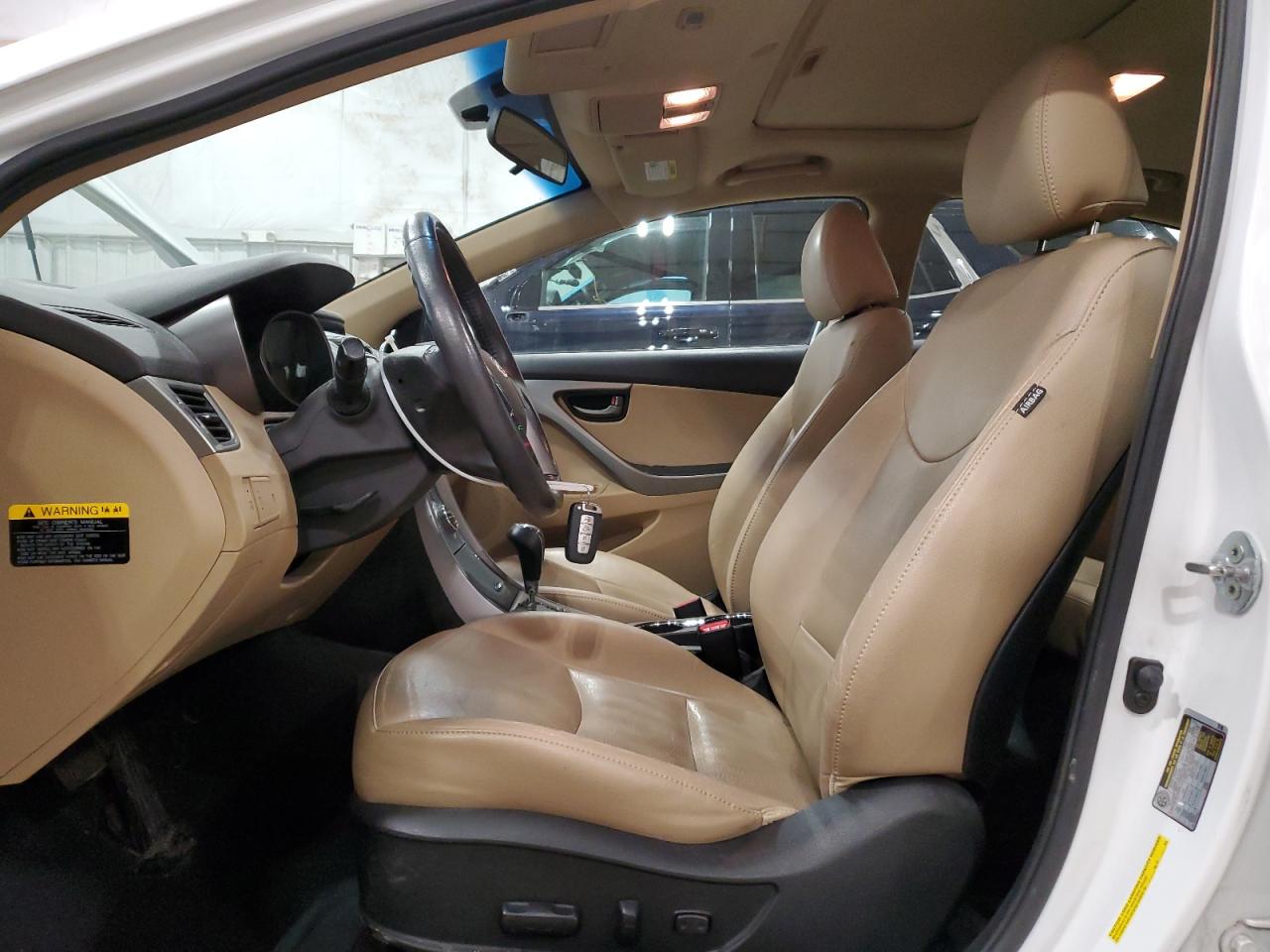 2013 Hyundai Elantra - Image 7