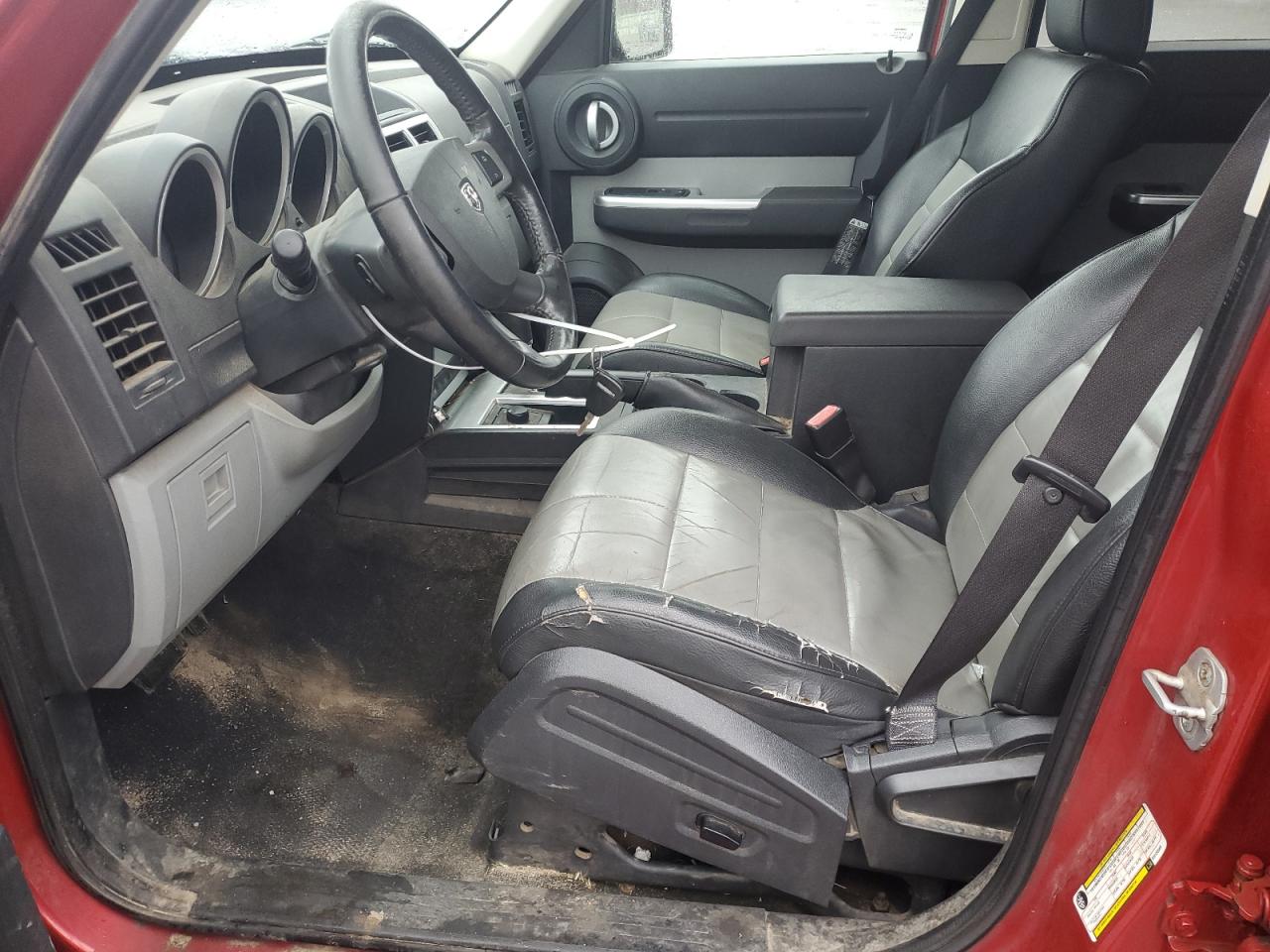 2008 Dodge Nitro - Image 7