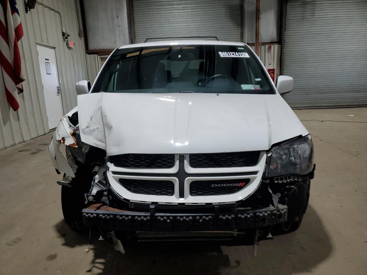 2018 Dodge Caravan - Image 5