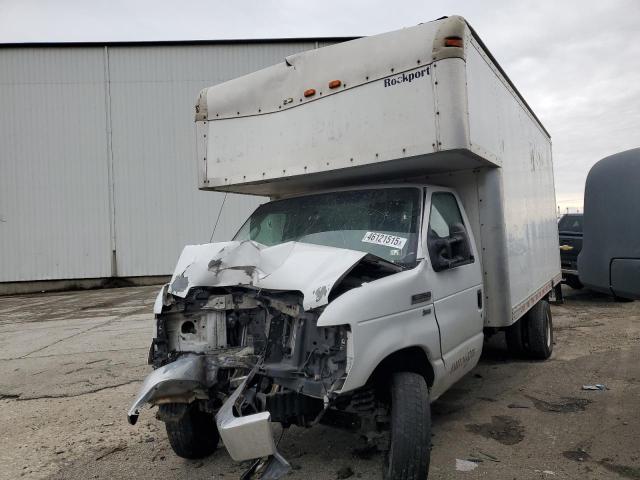 2011 Ford Econoline E350 Super Duty Cutaway Van