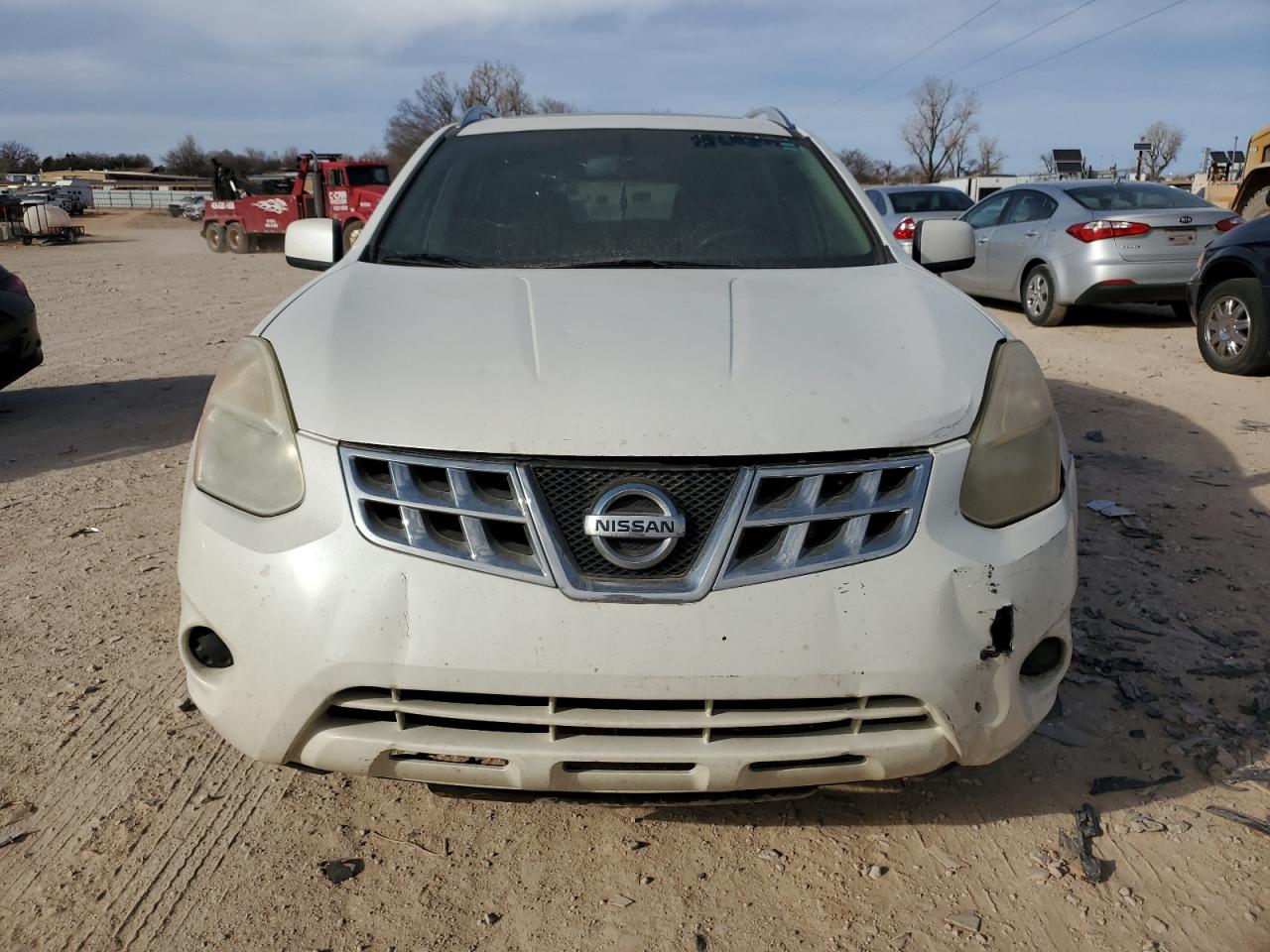 2011 Nissan Rogue - Image 5