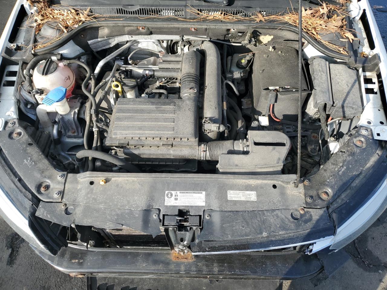 2017 Volkswagen Jetta - Image 11