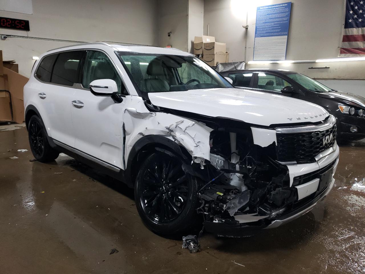 2022 Kia Telluride - Image 4