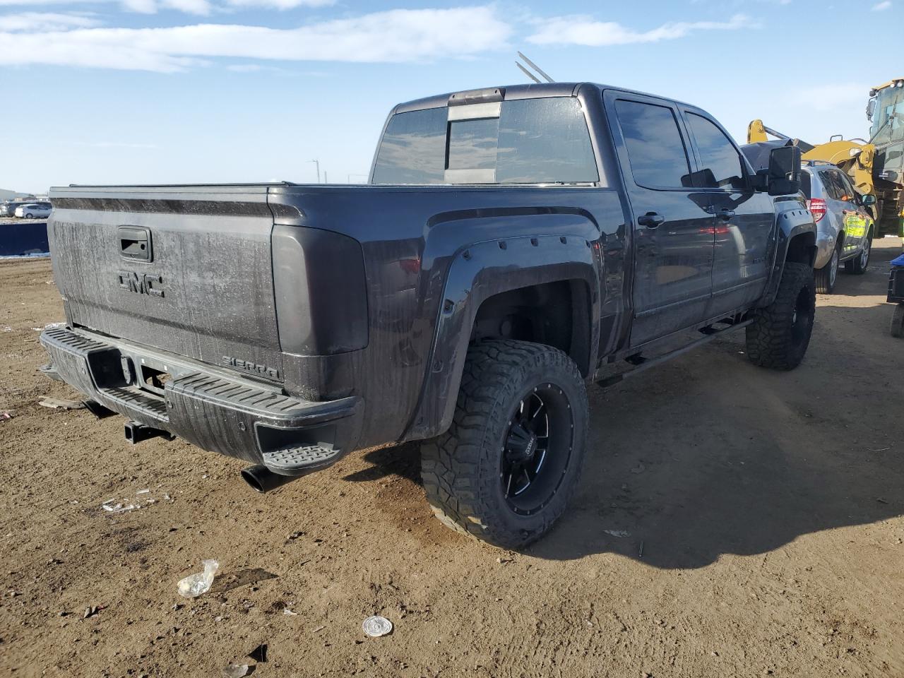 2016 GMC Sierra - Image 3