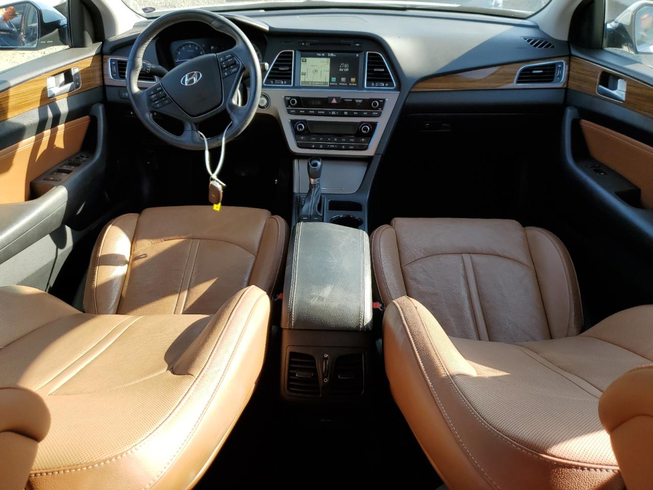 2015 Hyundai Sonata - Image 8
