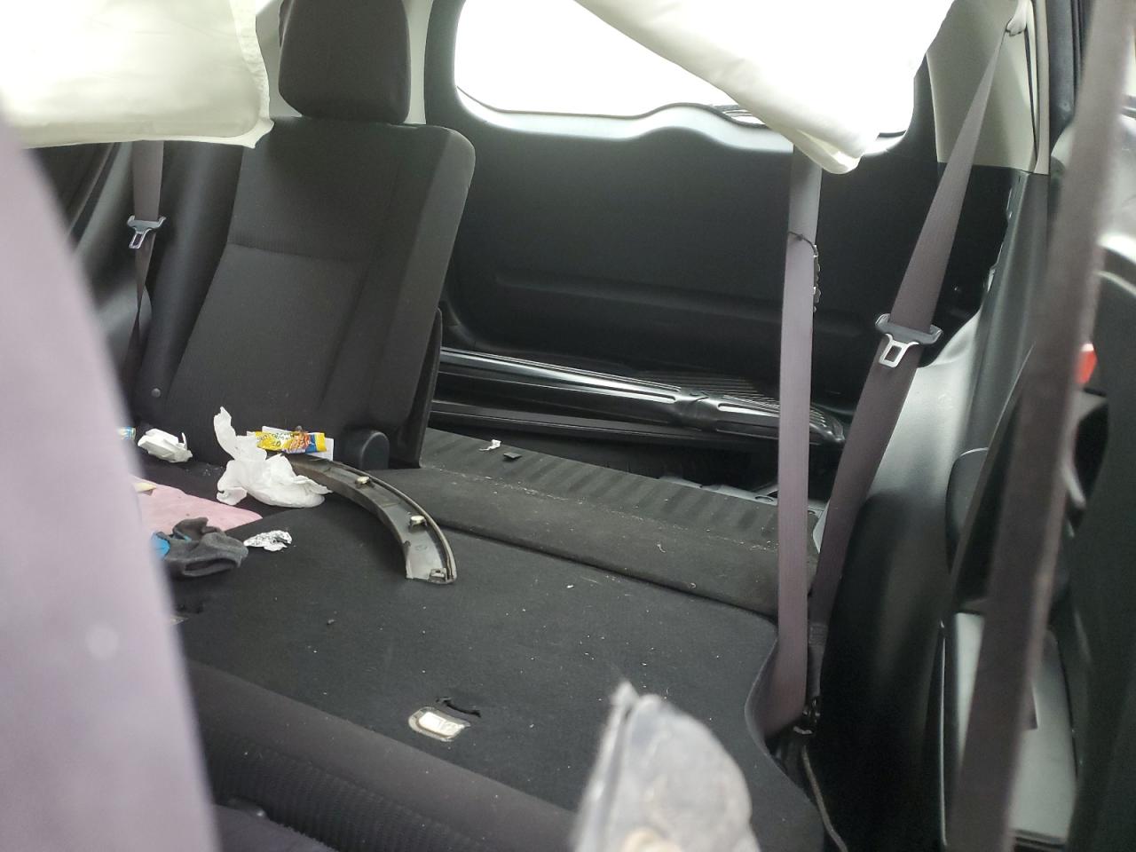 2018 Toyota RAV 4 - Image 10