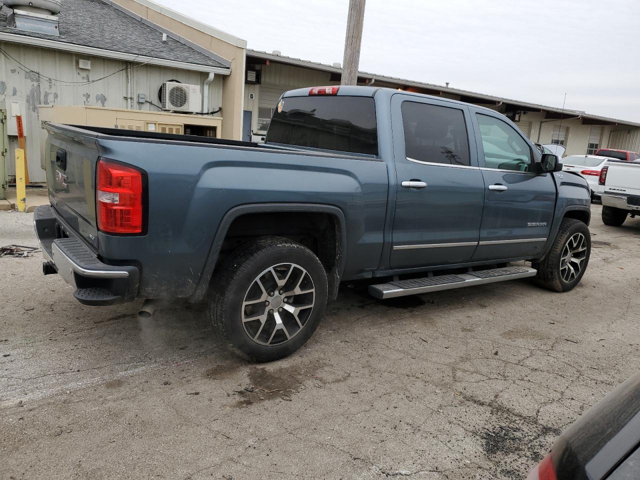 2014 GMC Sierra - Image 3