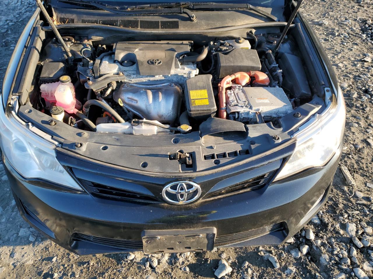 2014 Toyota Camry - Image 11