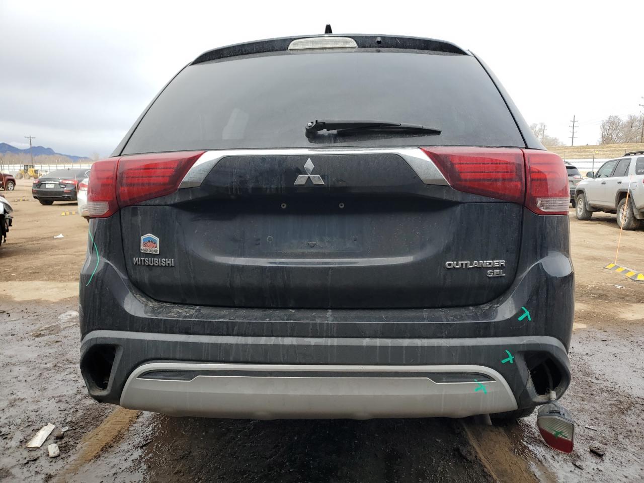 2019 Mitsubishi Outlander - Image 6
