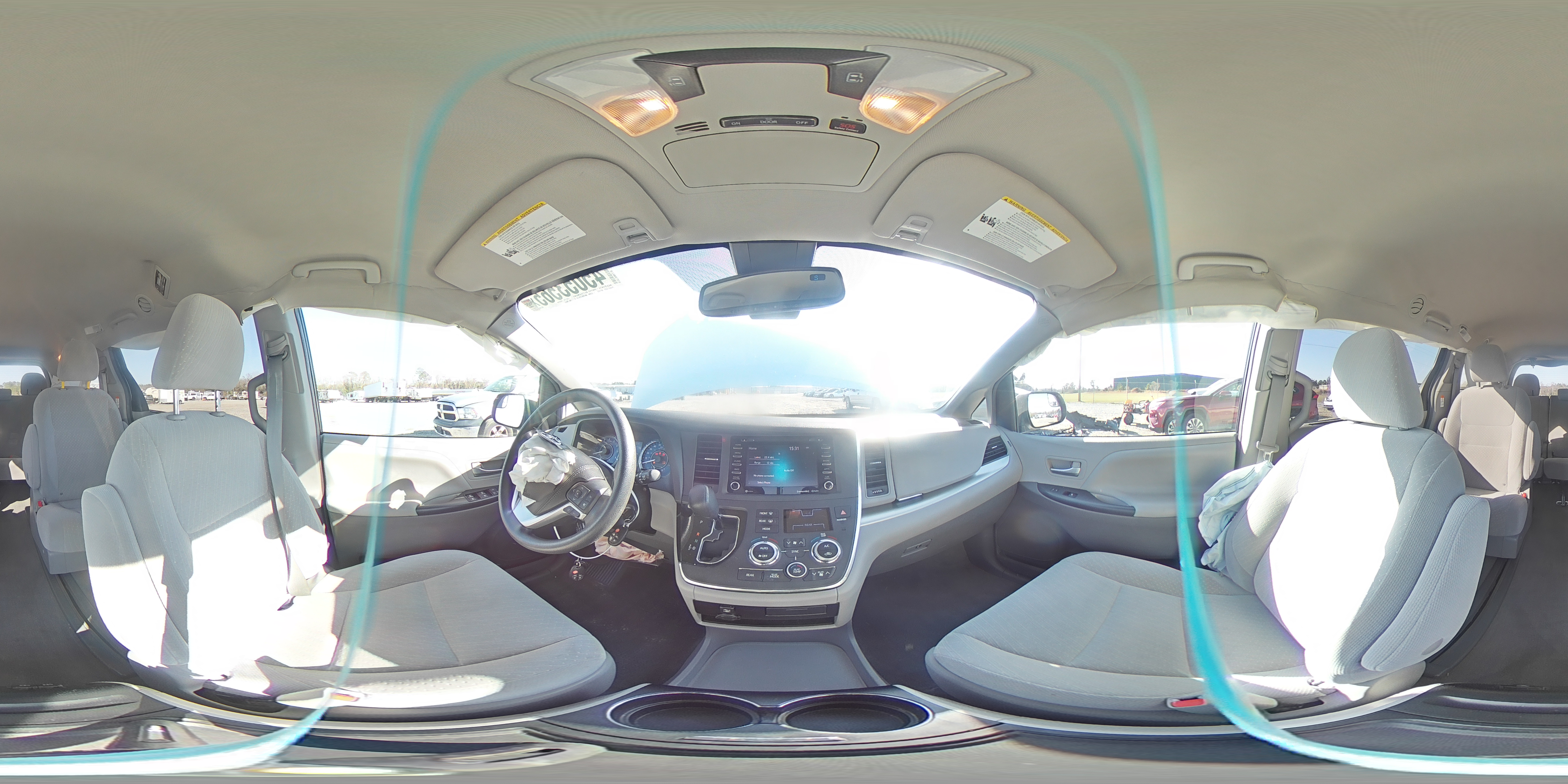 2018 Toyota Sienna - Image 14