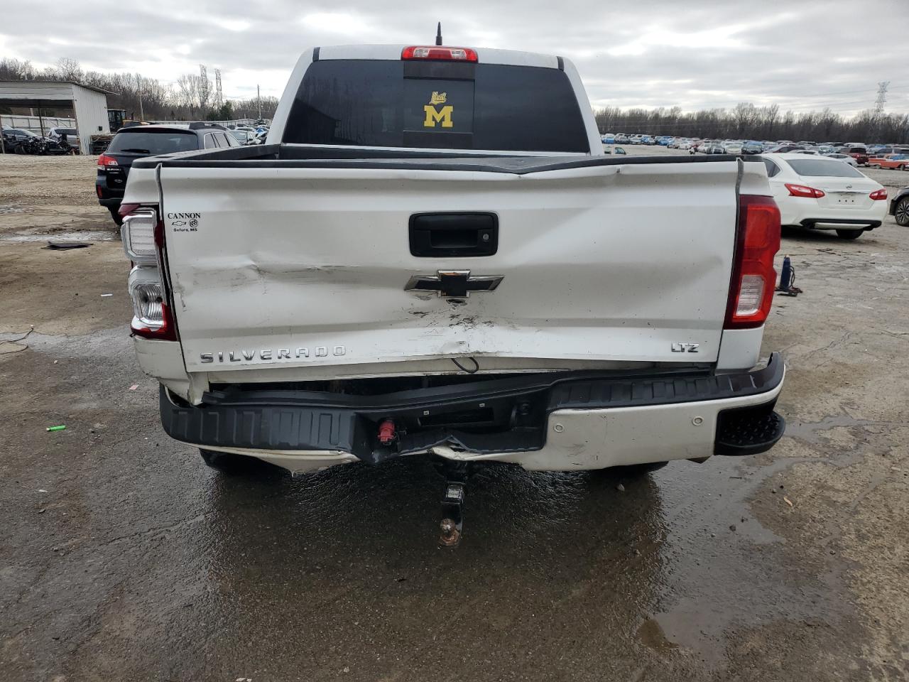 2018 Chevrolet Silverado - Image 6