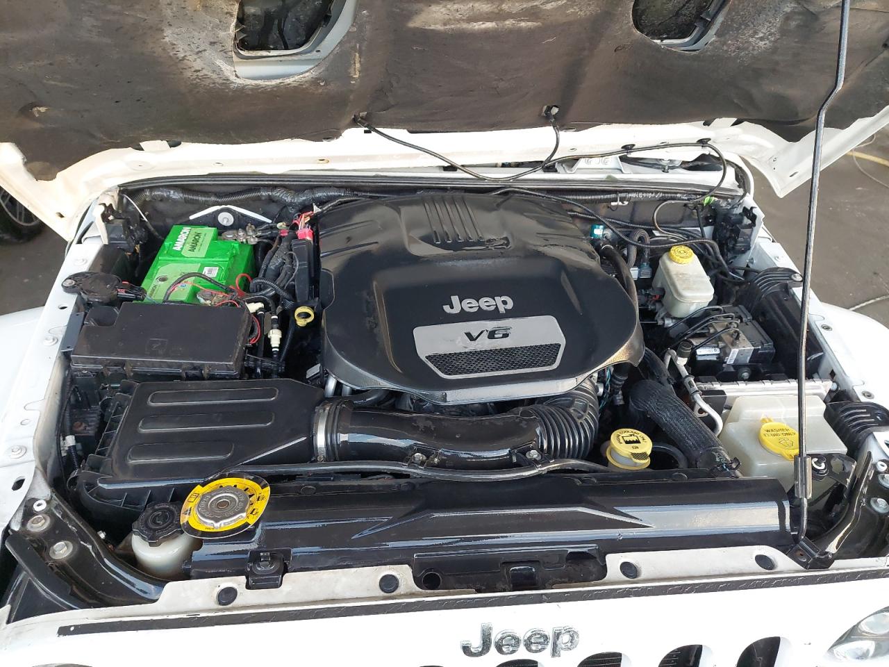 1C4BJWFG7GL194516 - 2016 Jeep Wrangler Unlimited Sahara - #45432685