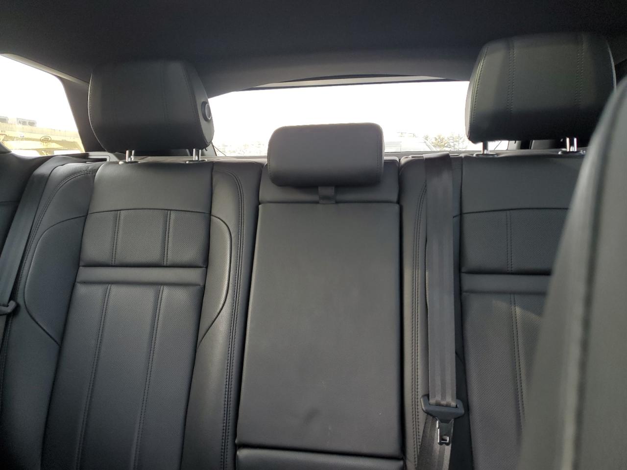2020 Land Rover Range Rover - Image 10