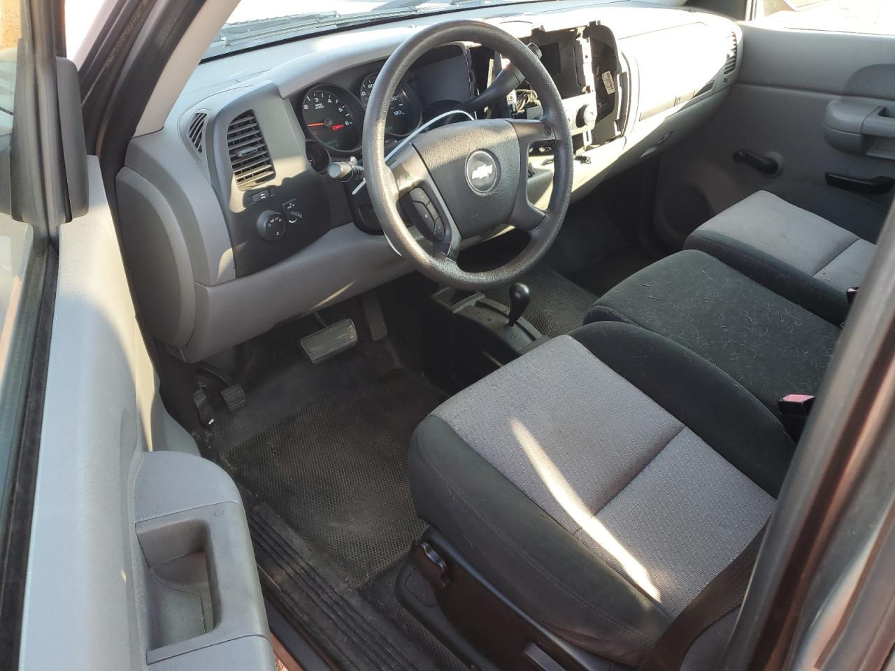 2008 Chevrolet Silverado - Image 8