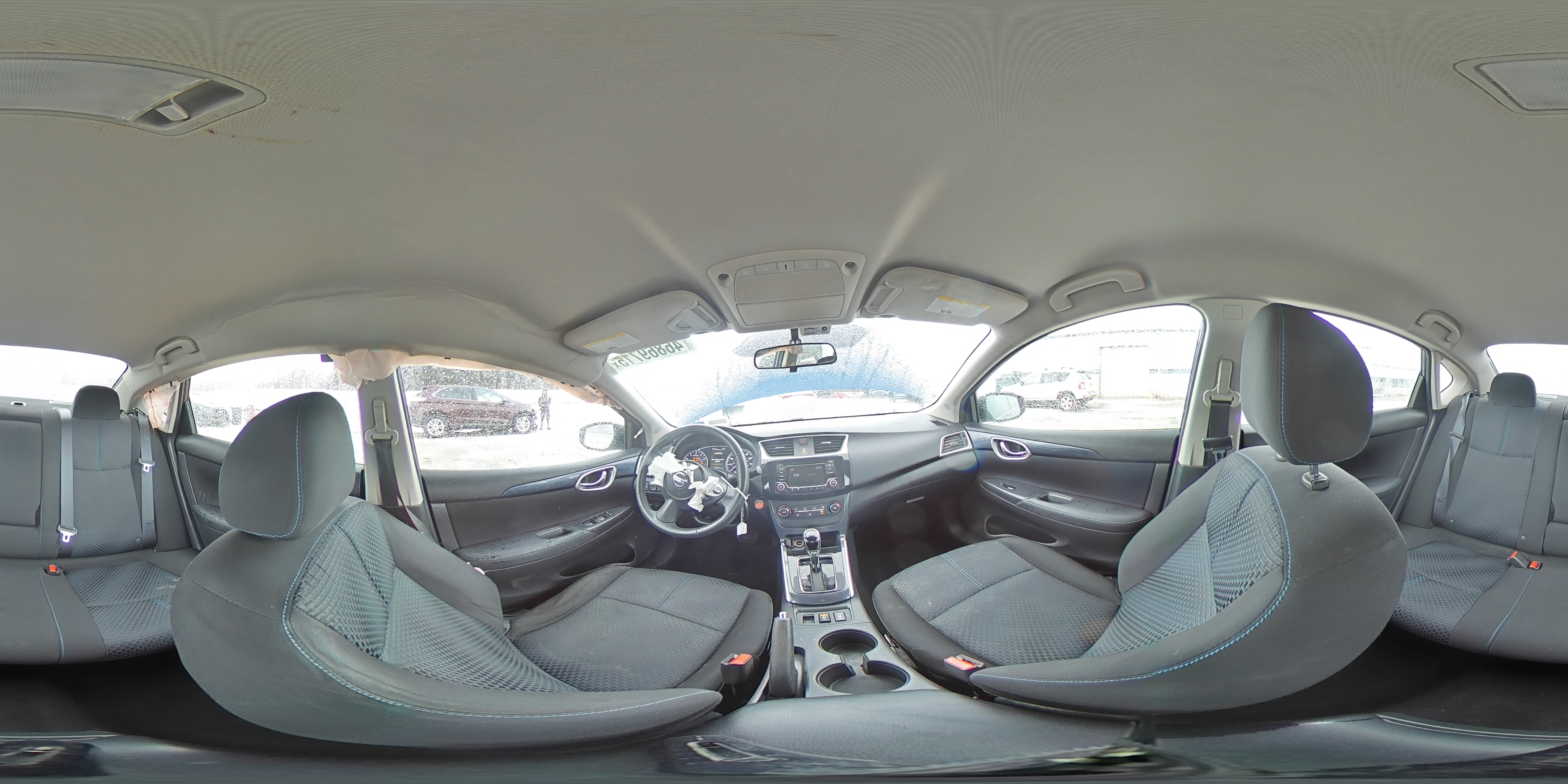 2016 Nissan Sentra - Image 13
