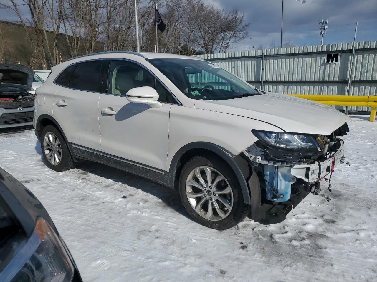 2019 Lincoln MKC - Image 4