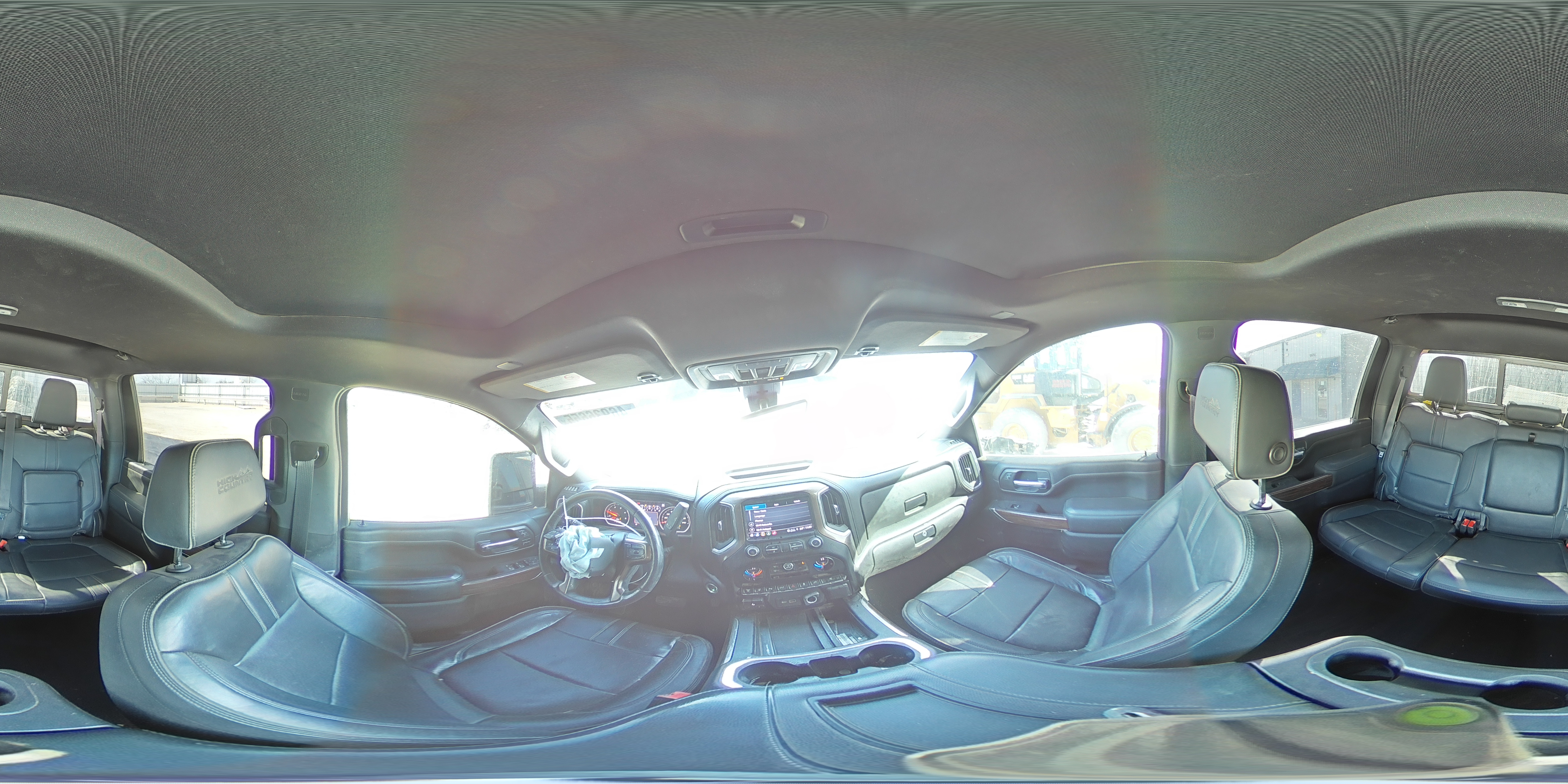 2022 Chevrolet Silverado - Image 12