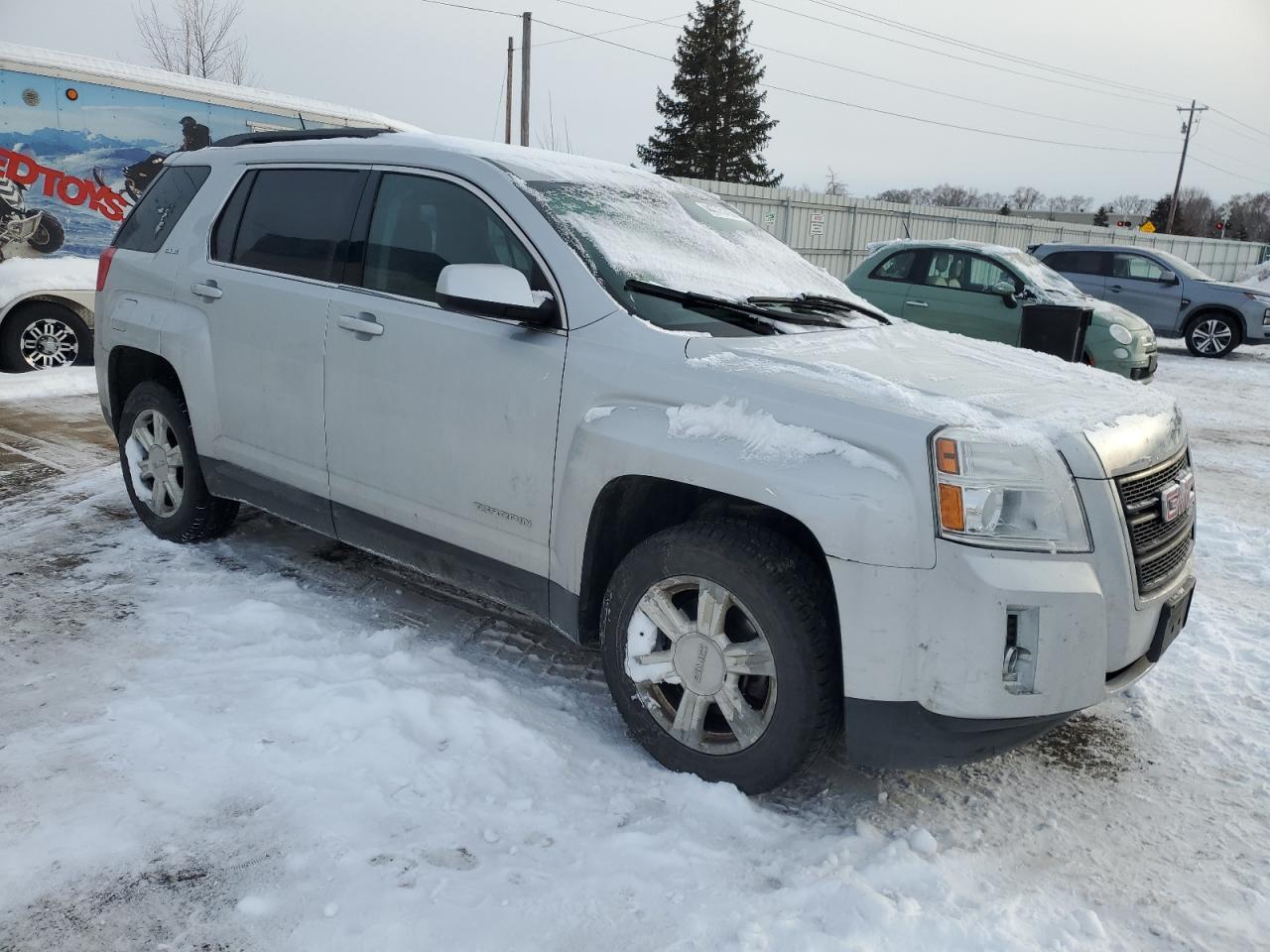 2015 GMC Terrain - Image 4
