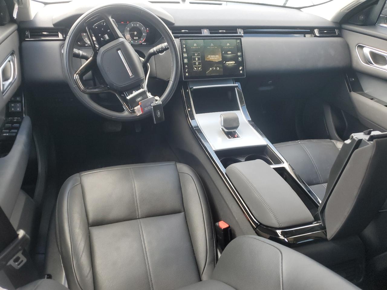 2024 Land Rover Range Rover - Image 8