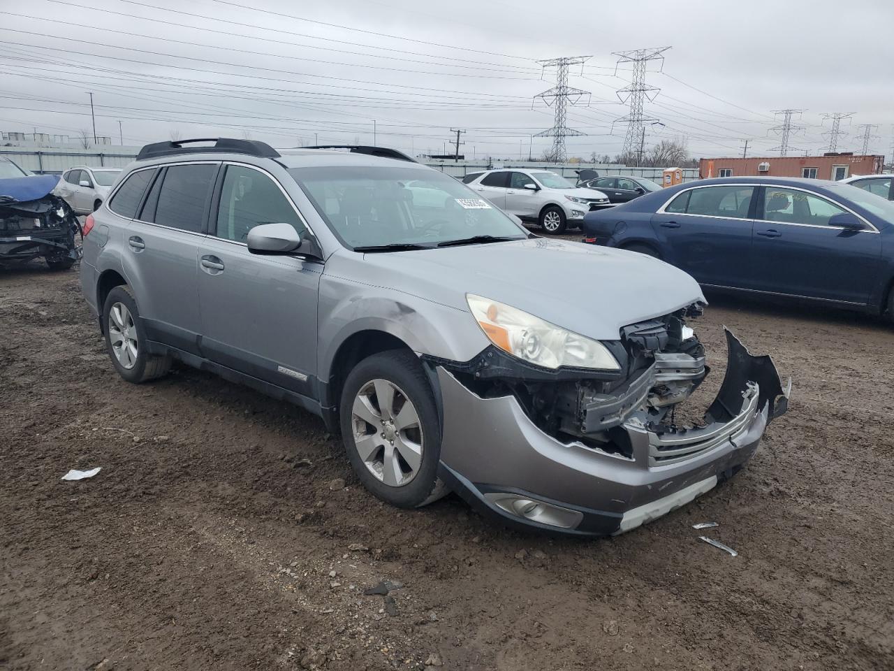 2010 Subaru Outback - Image 4