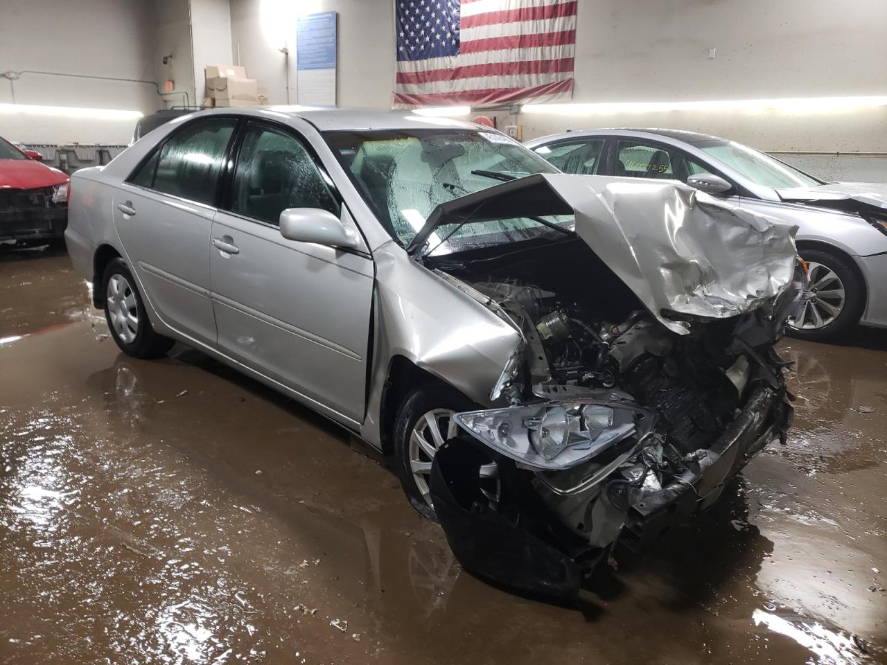 2004 Toyota Camry - Image 4