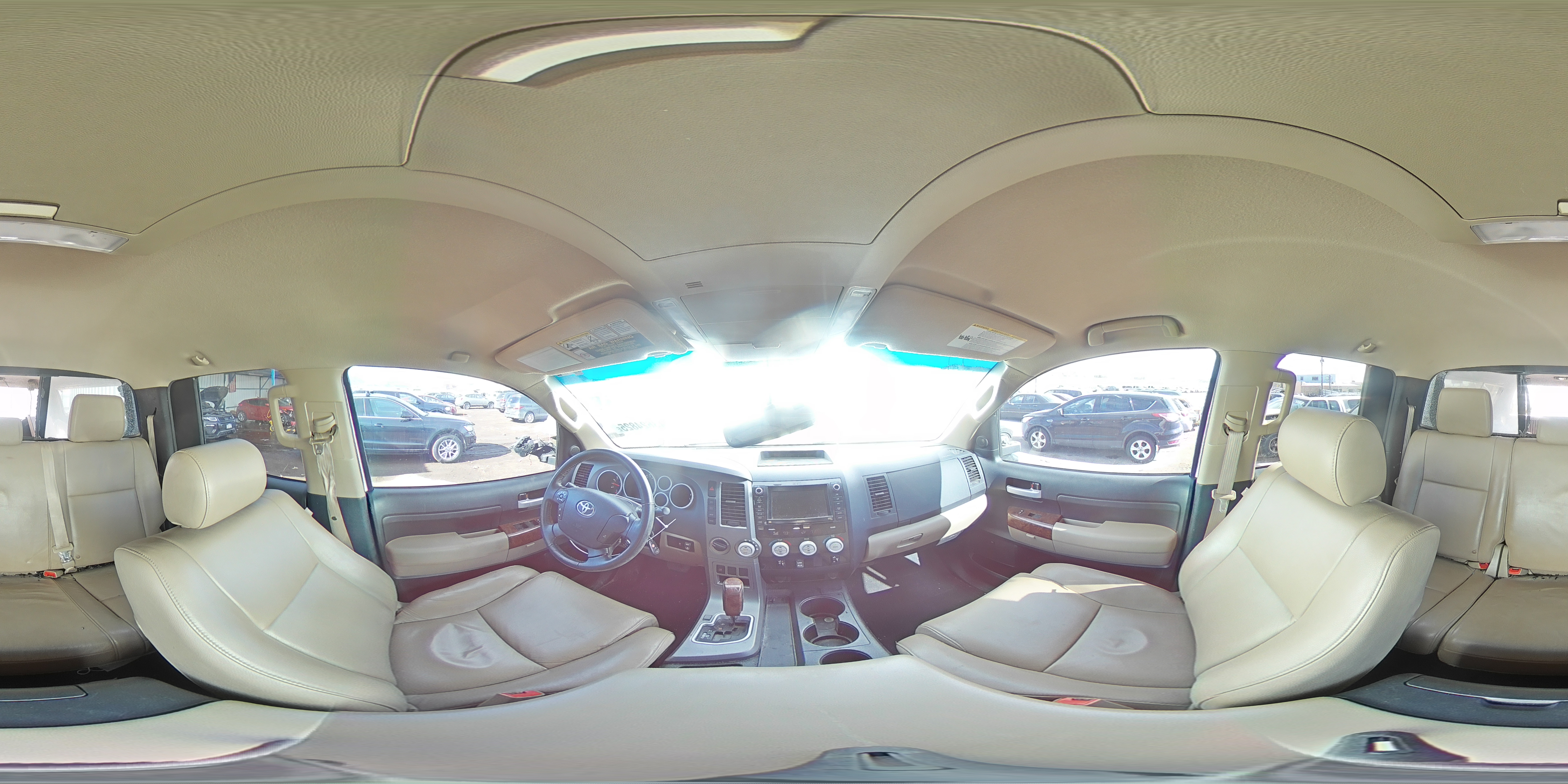 2012 Toyota Tundra - Image 12