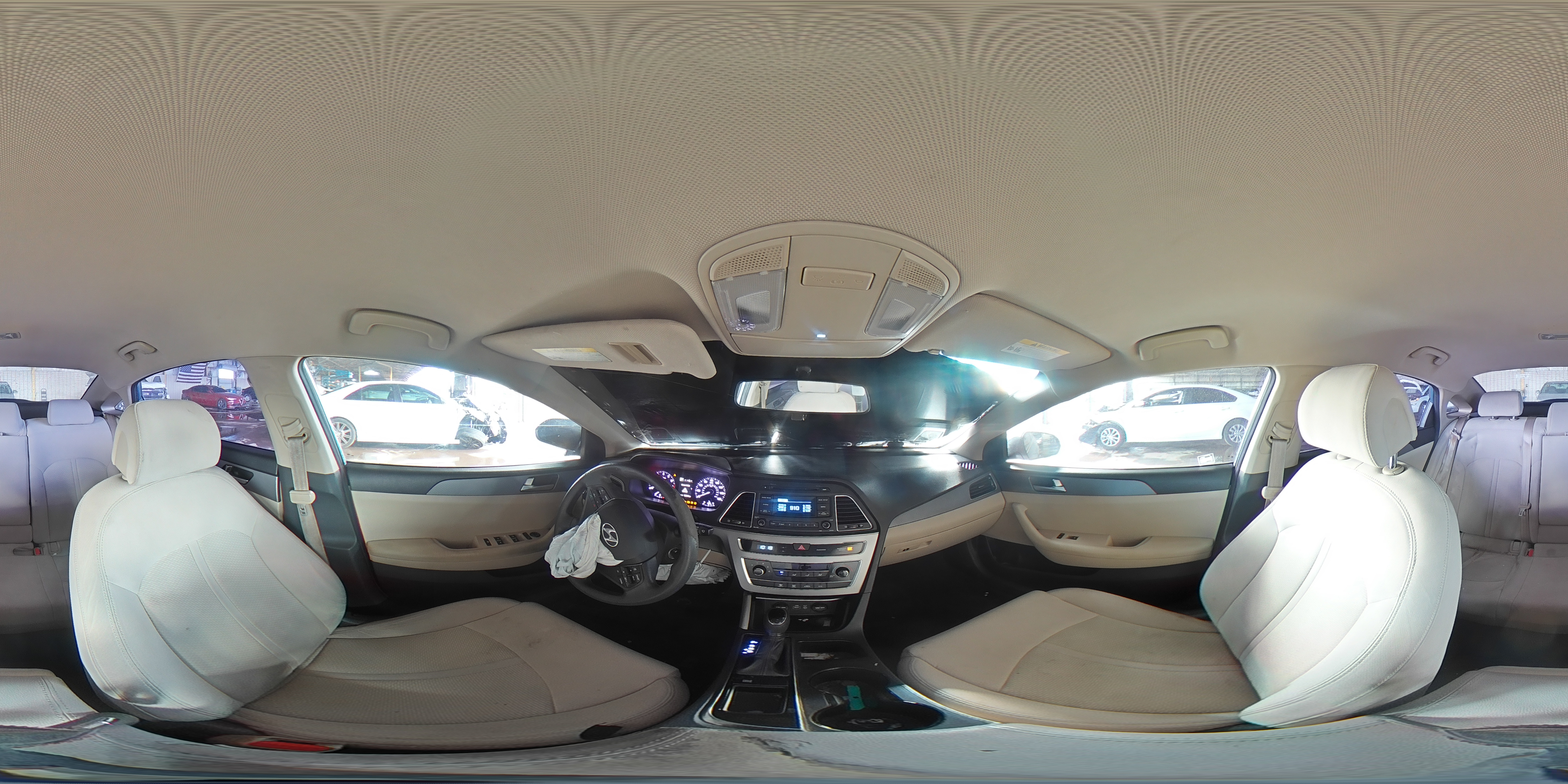 2015 Hyundai Sonata - Image 13