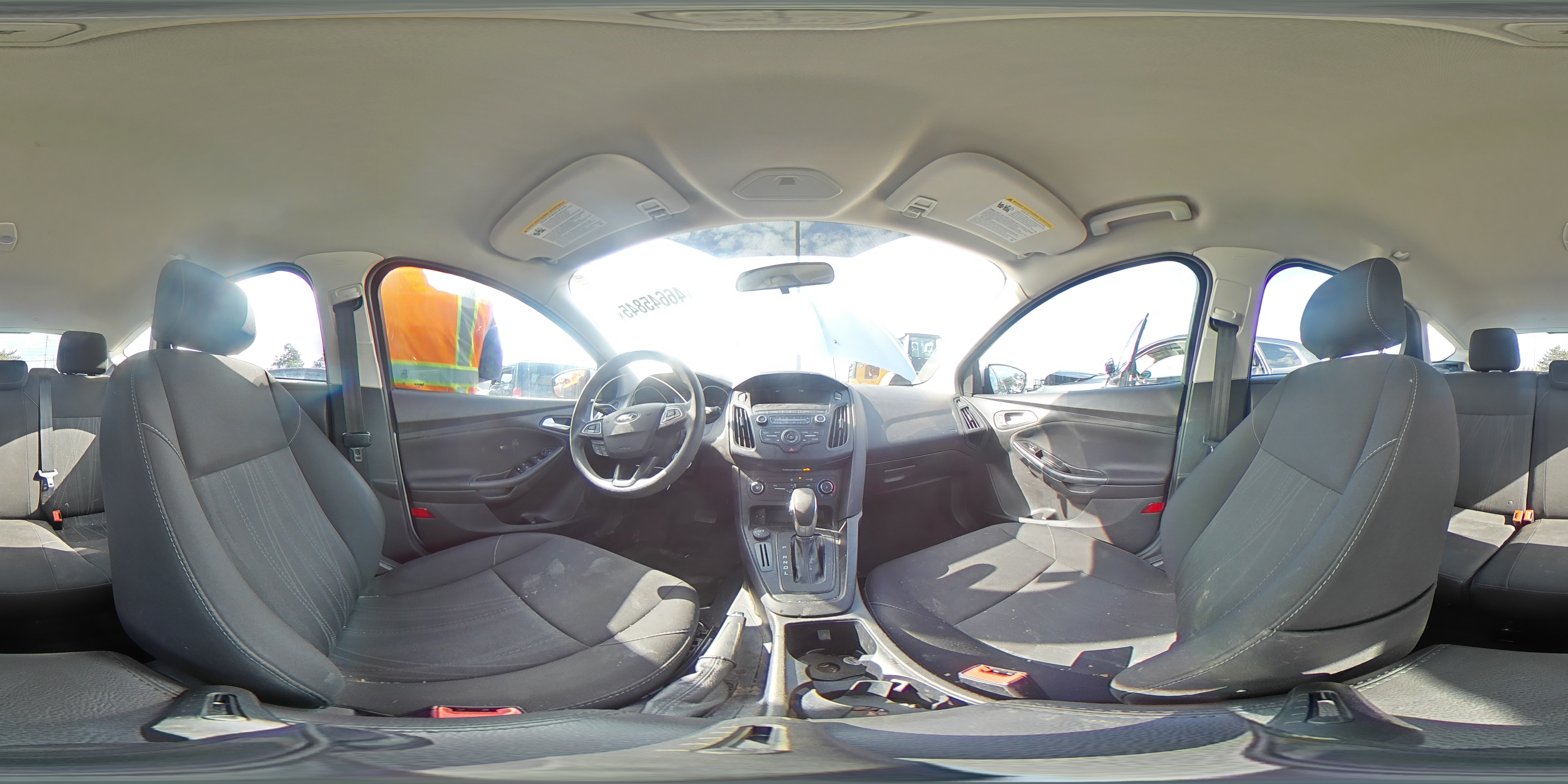 2018 Ford Focus - Image 13