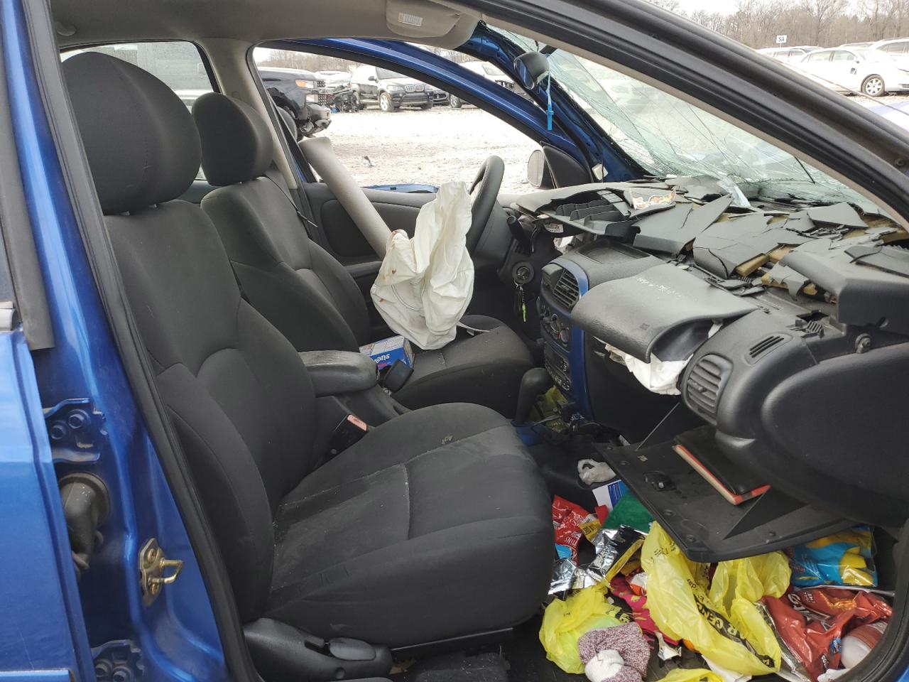 2005 Dodge Neon - Image 7
