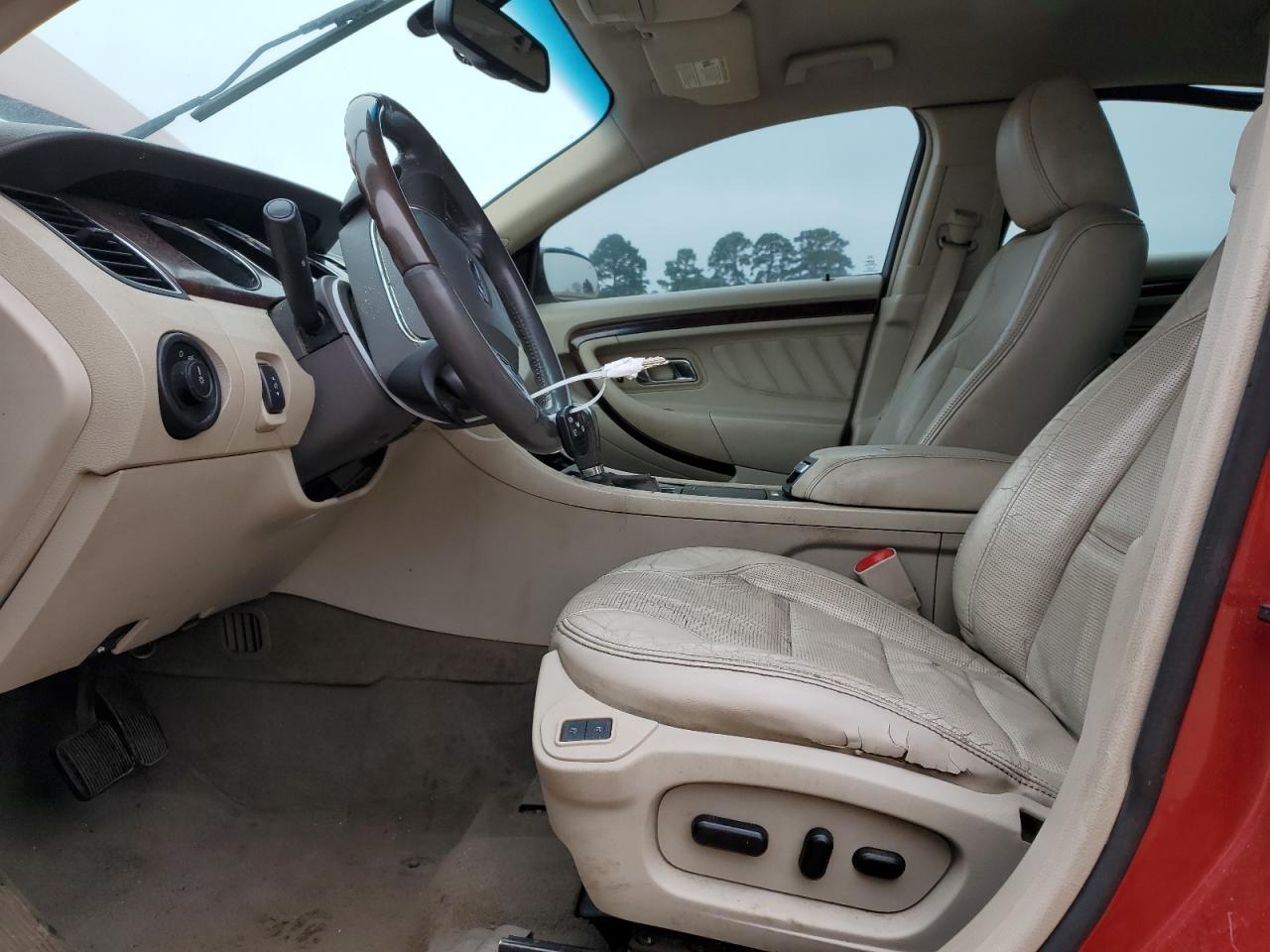 2011 Ford Taurus - Image 7