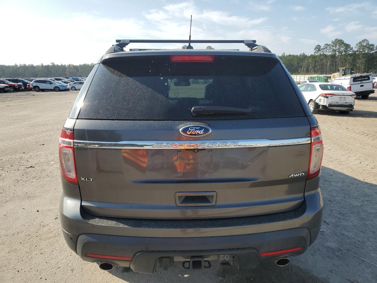2015 Ford Explorer - Image 6