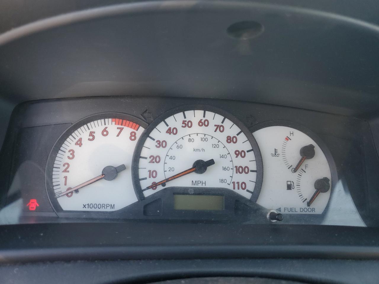 2004 Toyota Corolla - Image 9