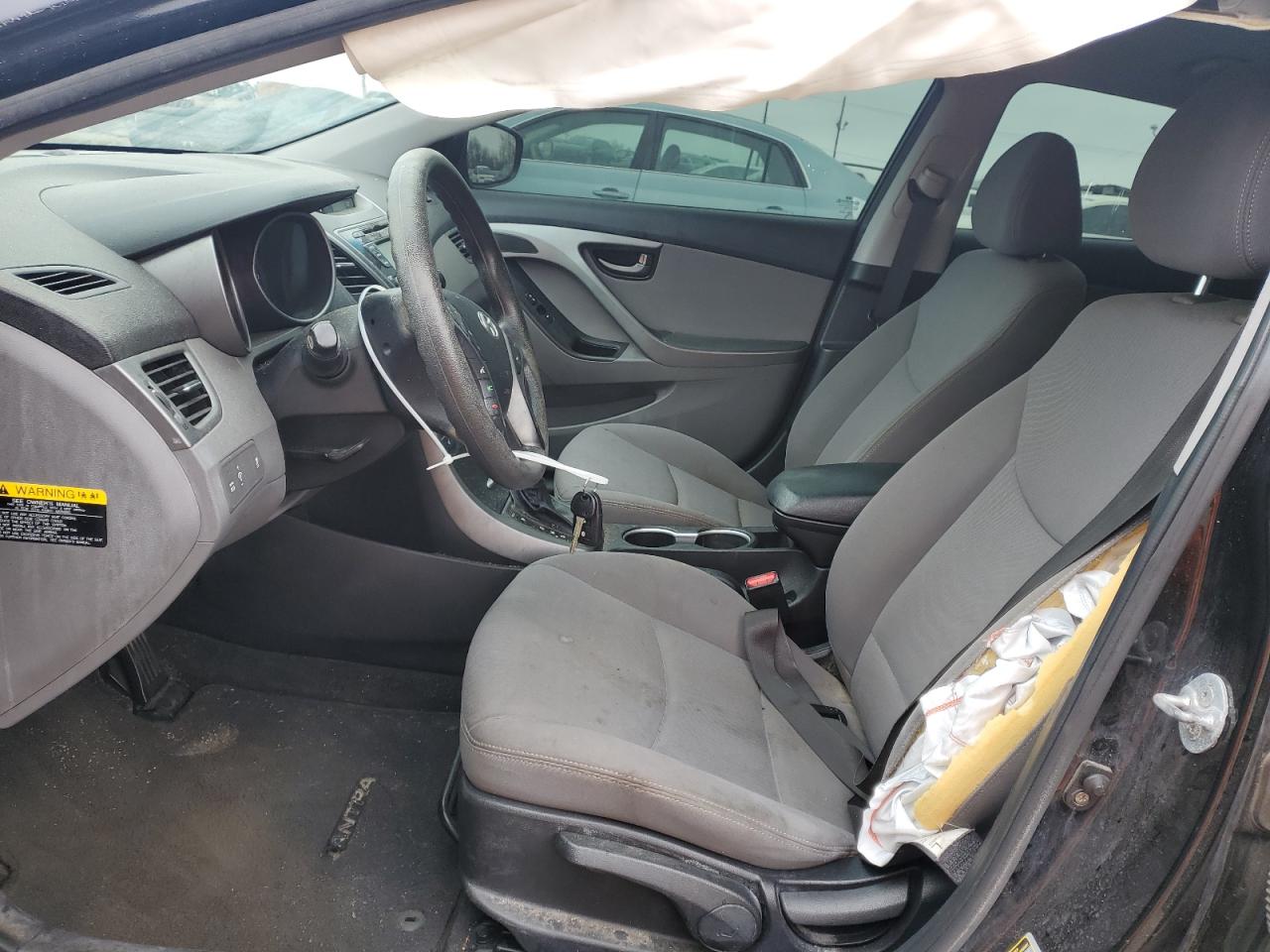 2014 Hyundai Elantra - Image 7
