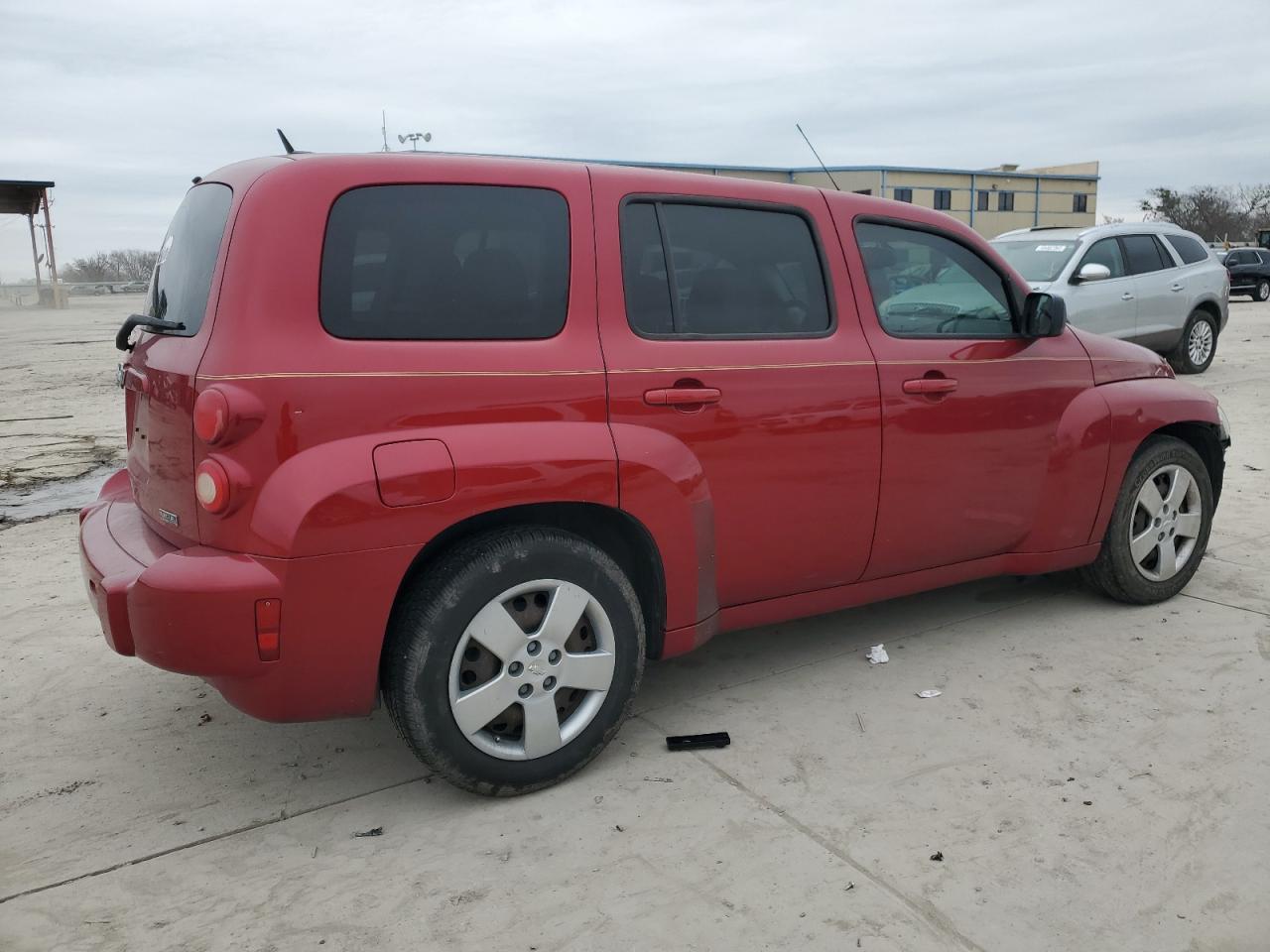 2010 Chevrolet HHR - Image 3
