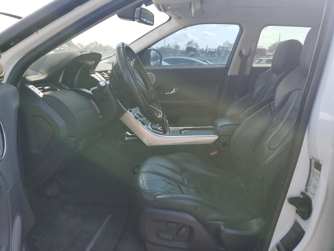 2014 Land Rover Range Rover - Image 7