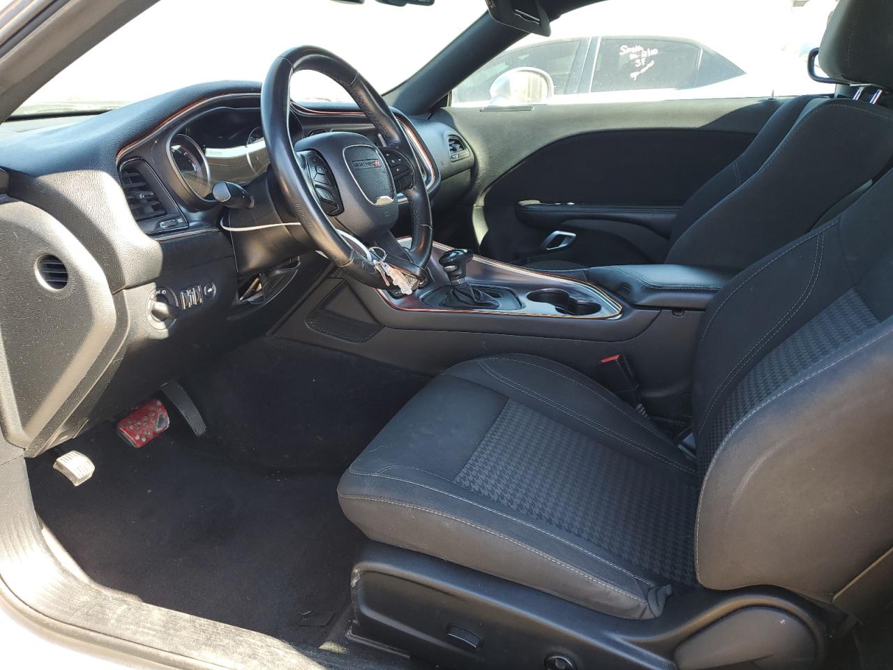 2018 Dodge Challenger - Image 7