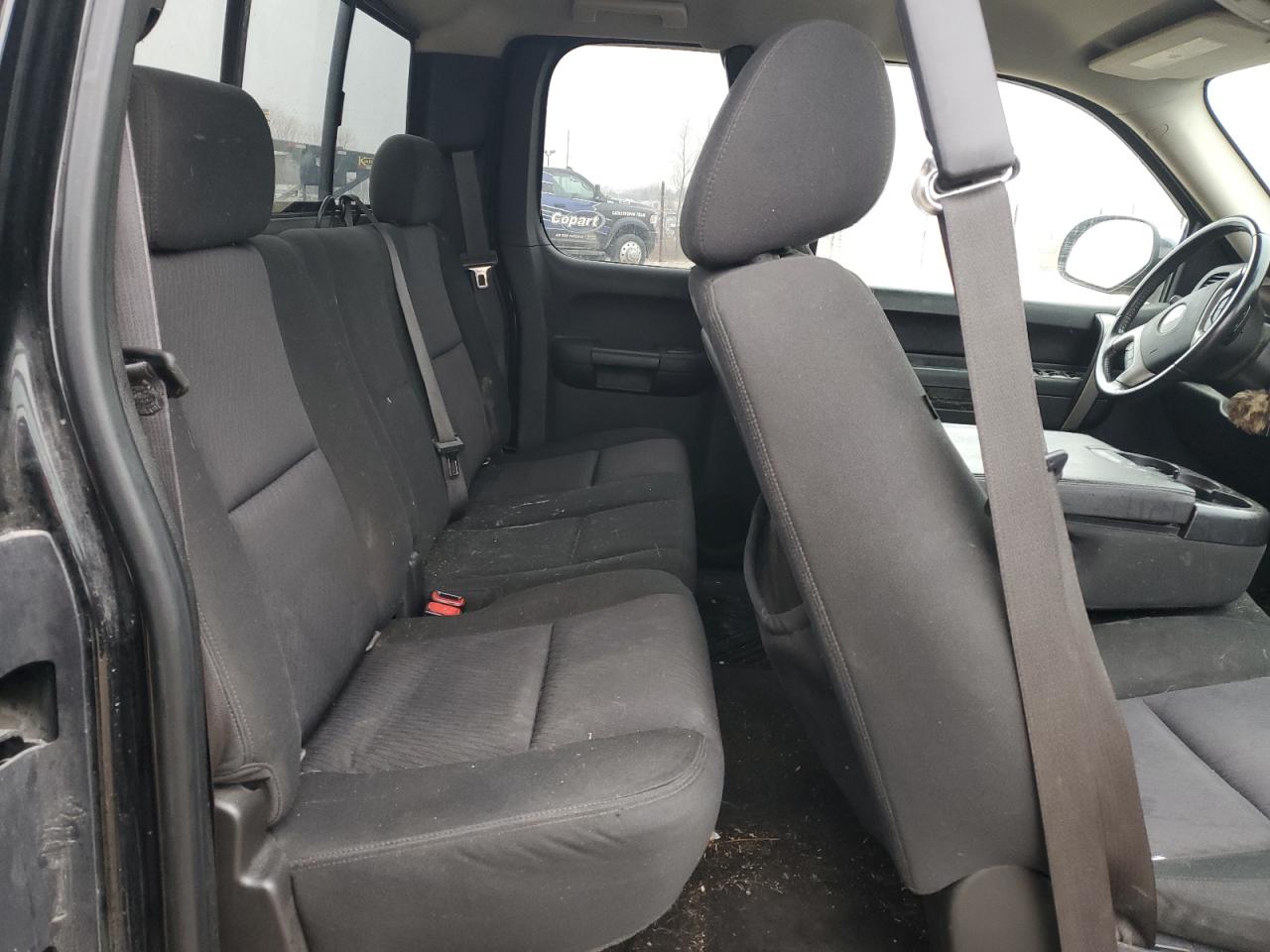2010 Chevrolet Silverado - Image 10