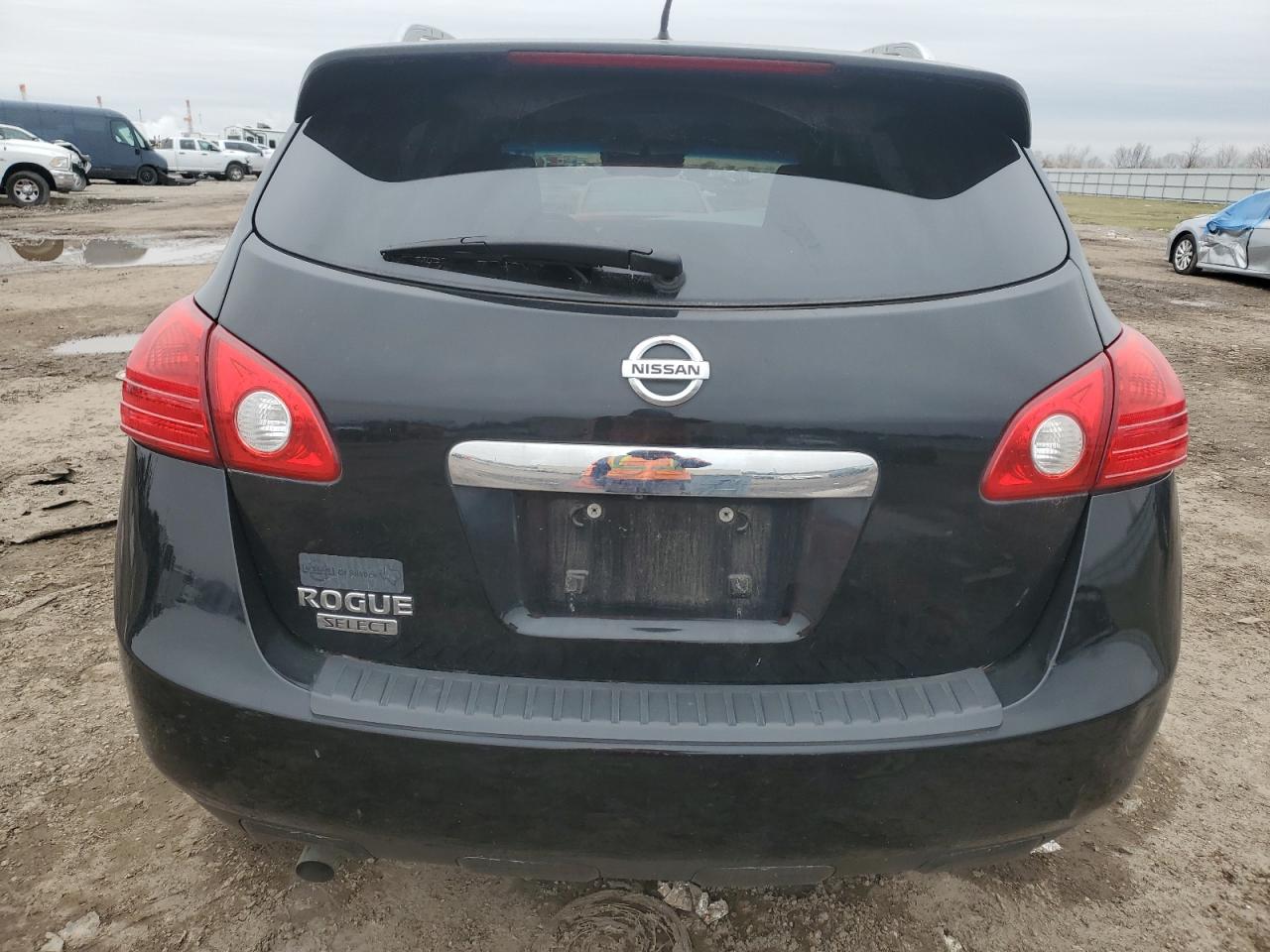2015 Nissan Rogue - Image 6