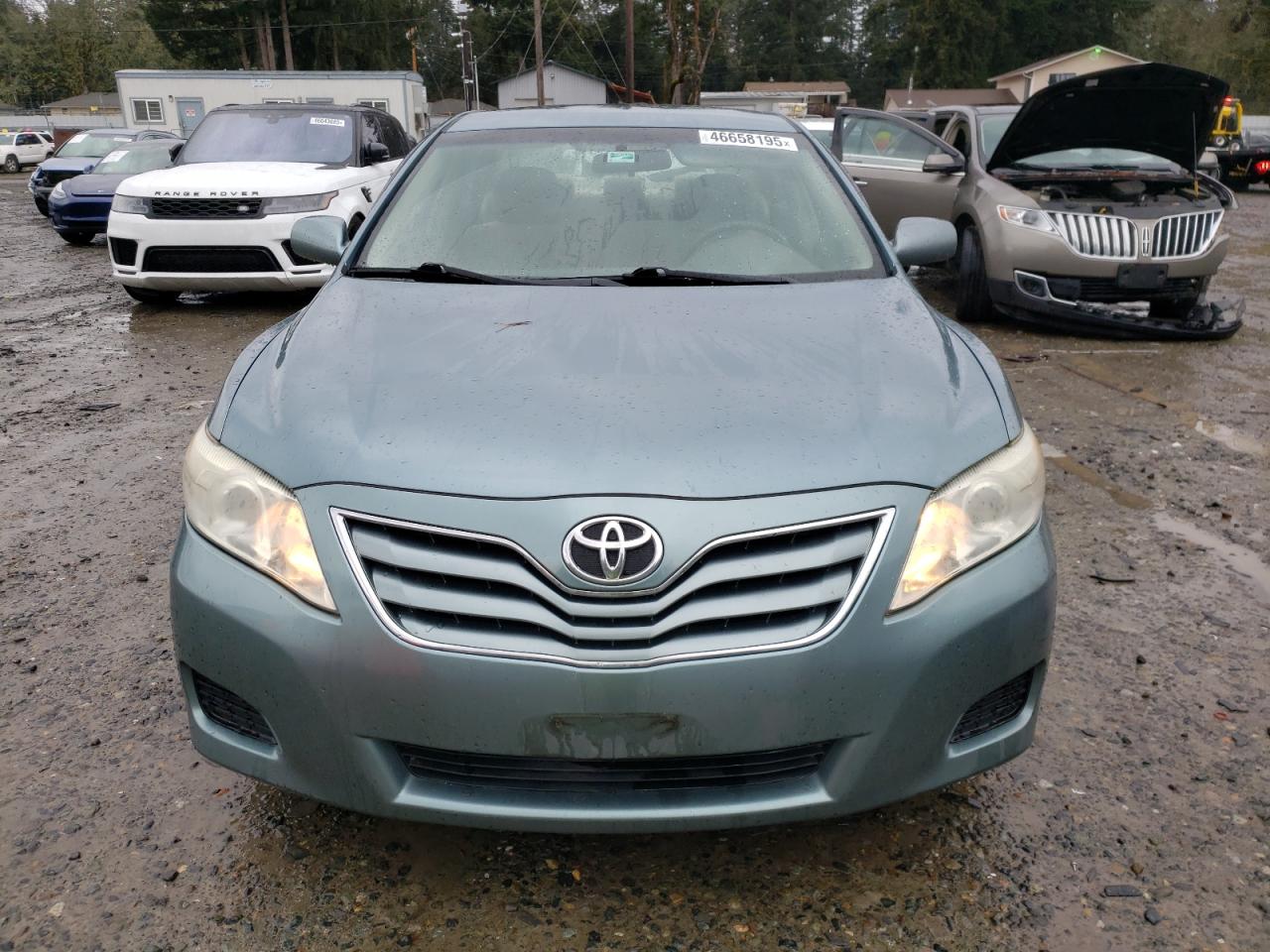 2010 Toyota Camry - Image 6