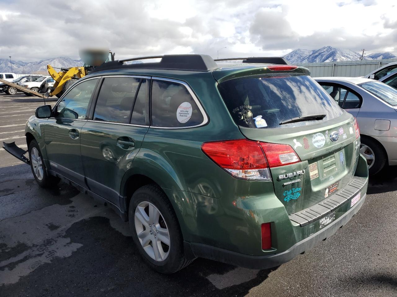 2012 Subaru Outback - Image 2