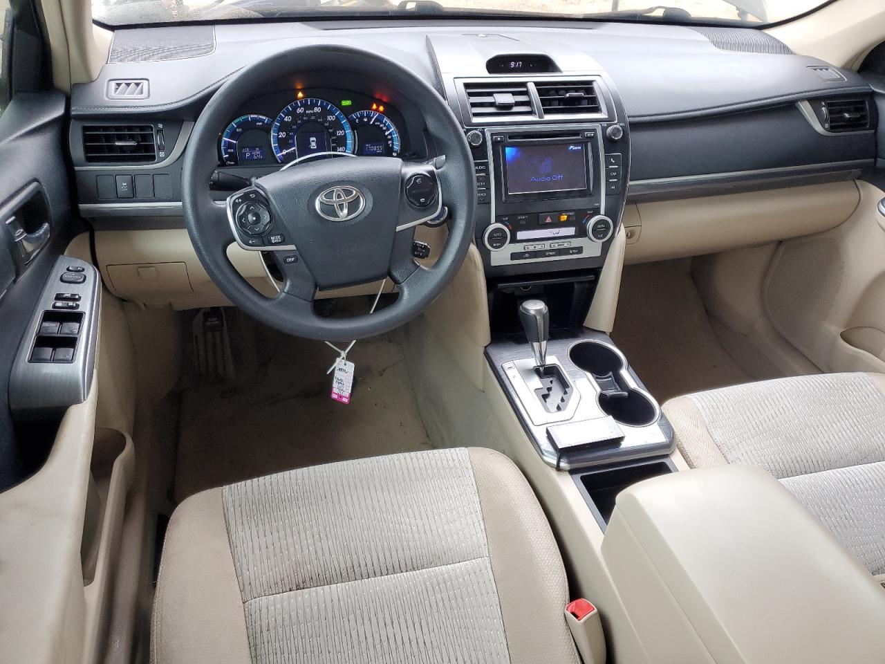 2013 Toyota Camry - Image 8