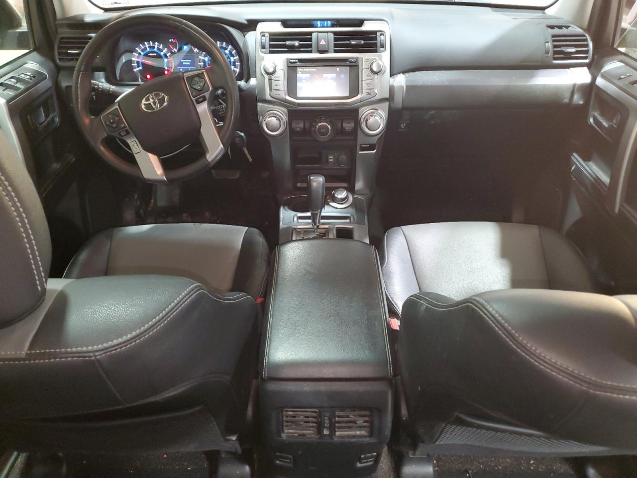 2019 Toyota 4Runner - Image 8
